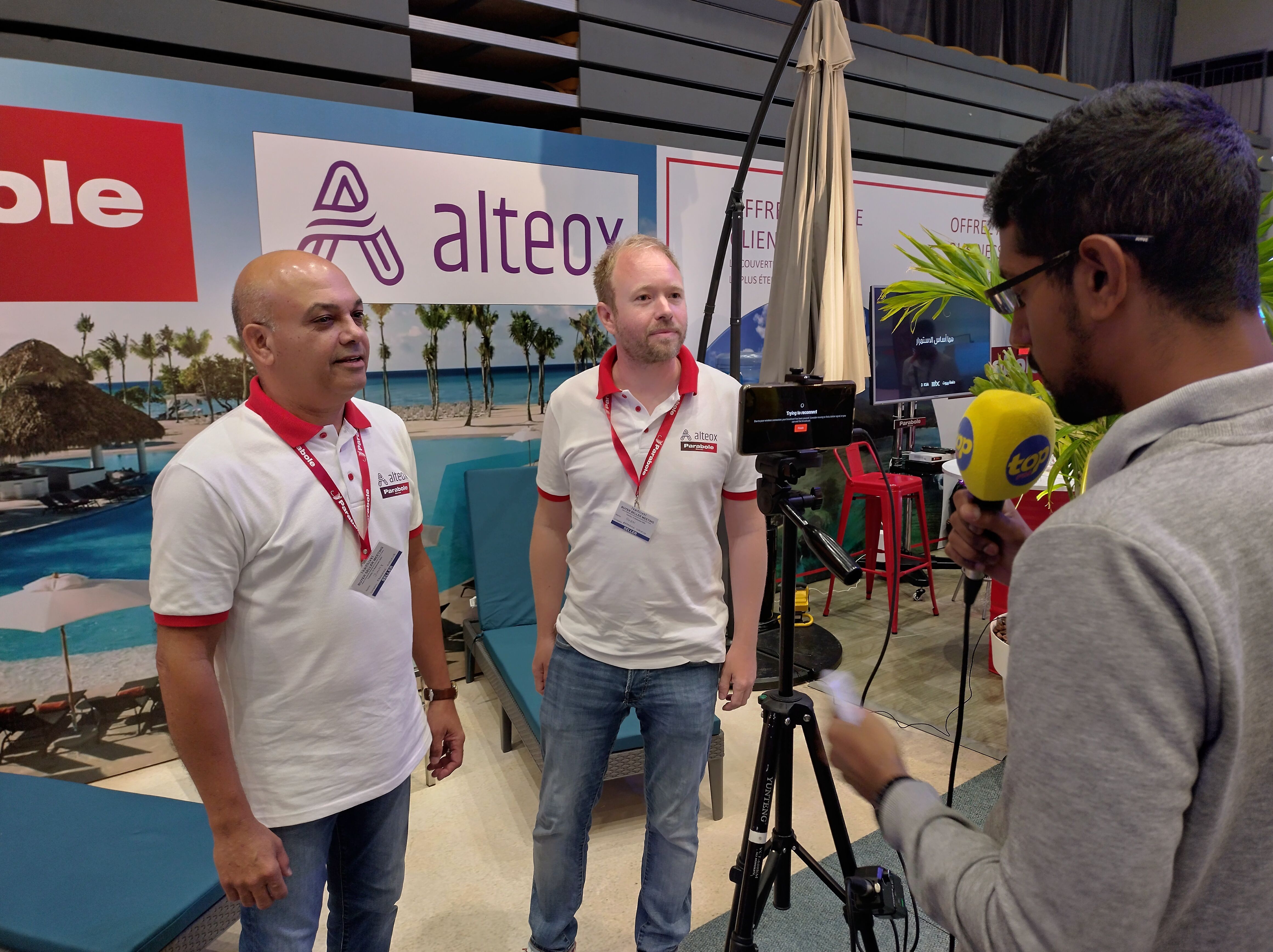 Alteox in Hotel World